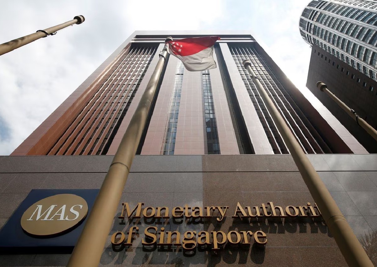 Singapore stablecoin eligibility checklist