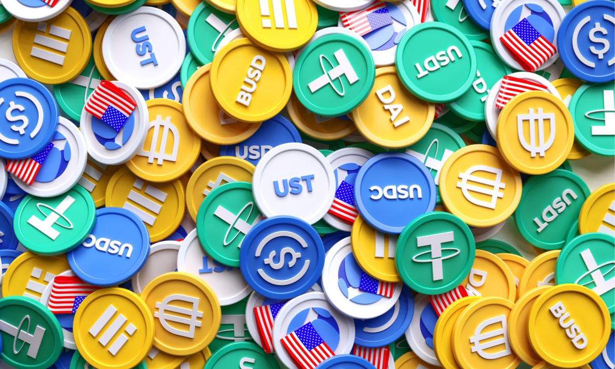 stablecoin reserve requirements US EU